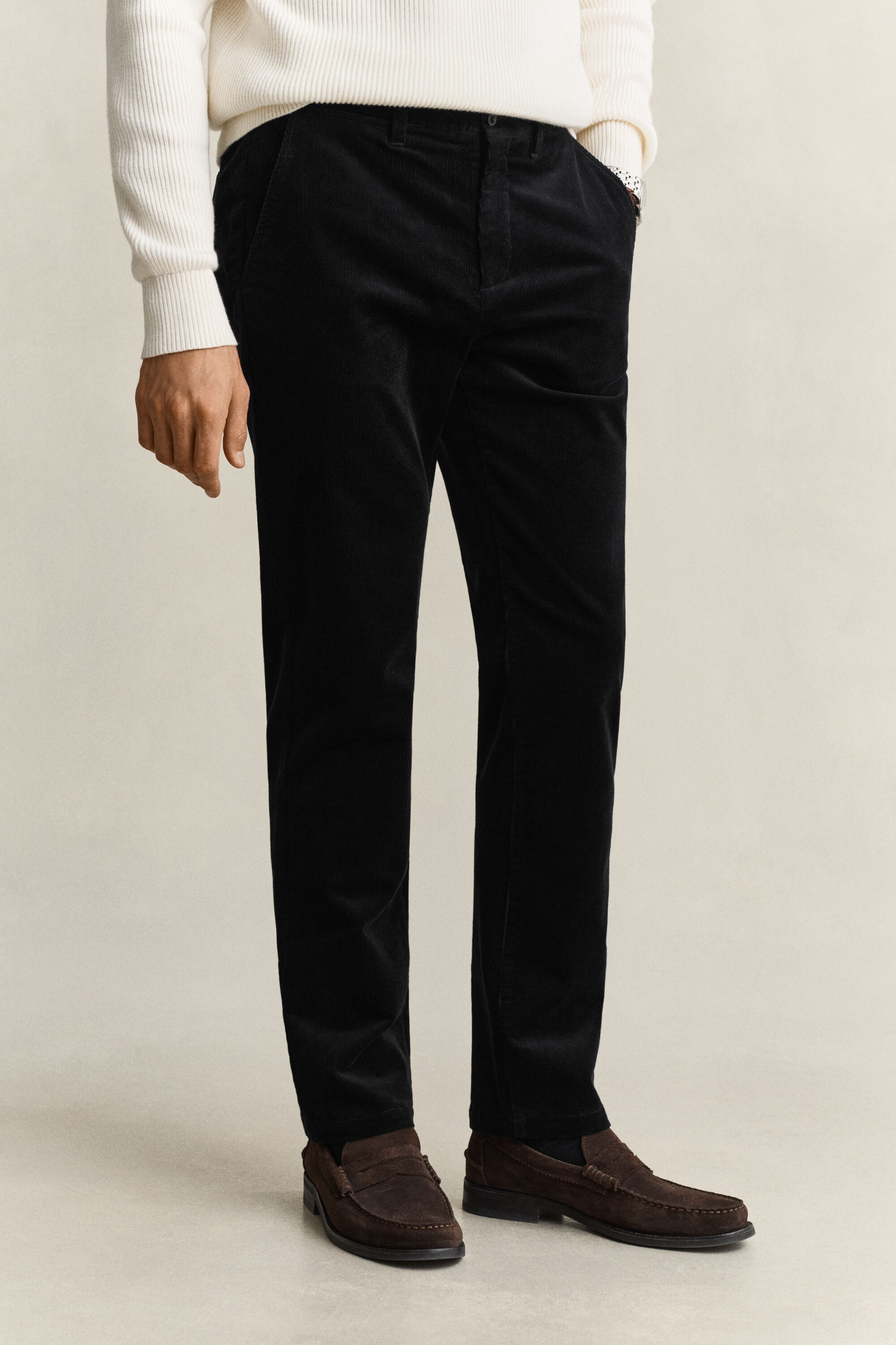 Pantaloni chino in velluto a coste regular