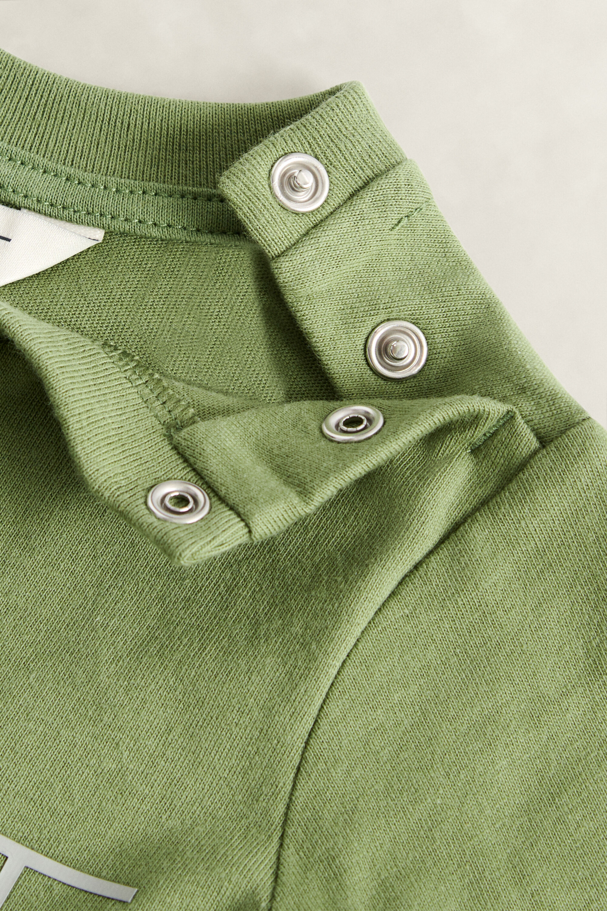 Set felpa, T-shirt e pantaloni della tuta Shield con zip Boys