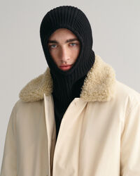 Passamontagna in lana lavorato a maglia