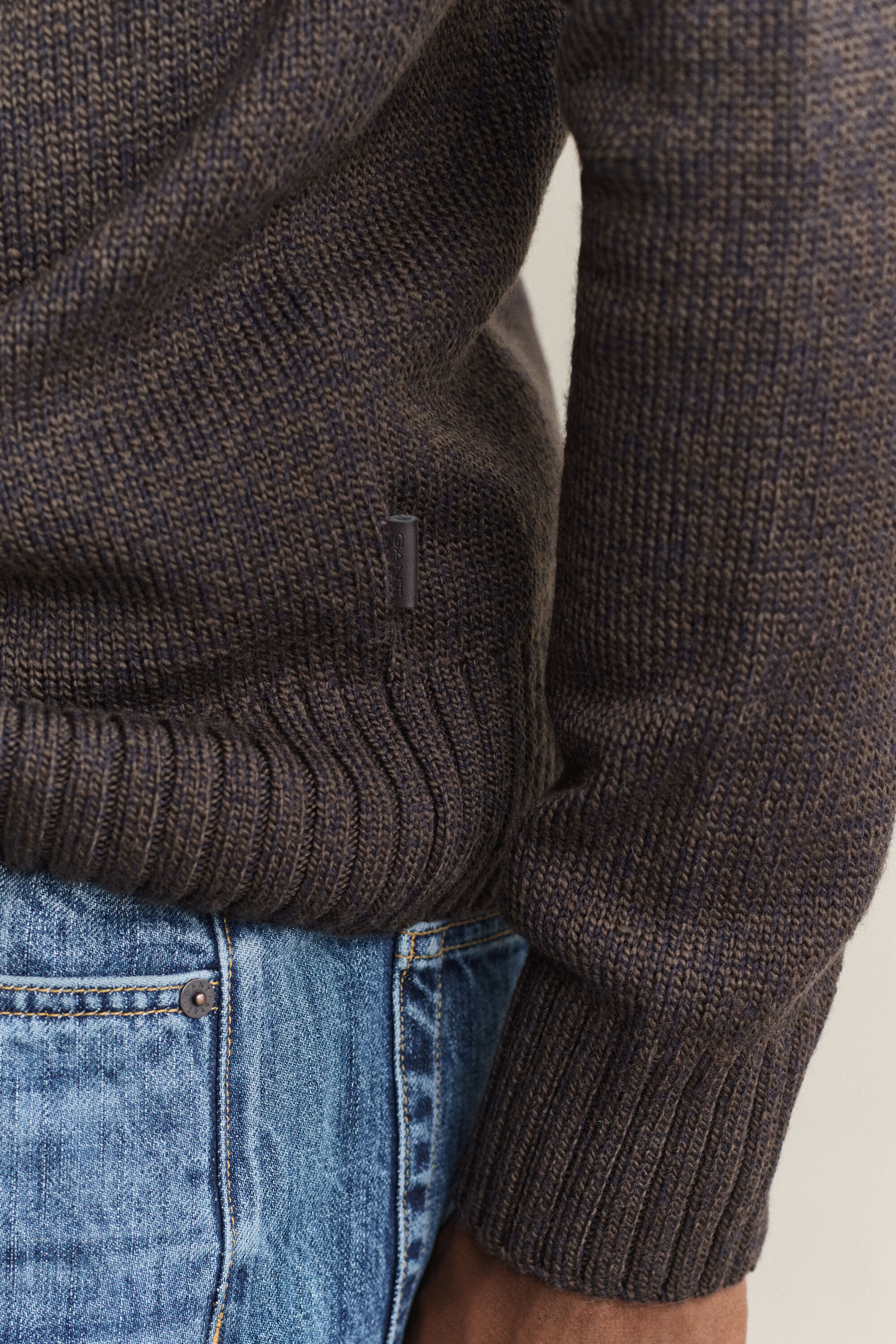 Maglia a collo alto in misto lana mouliné