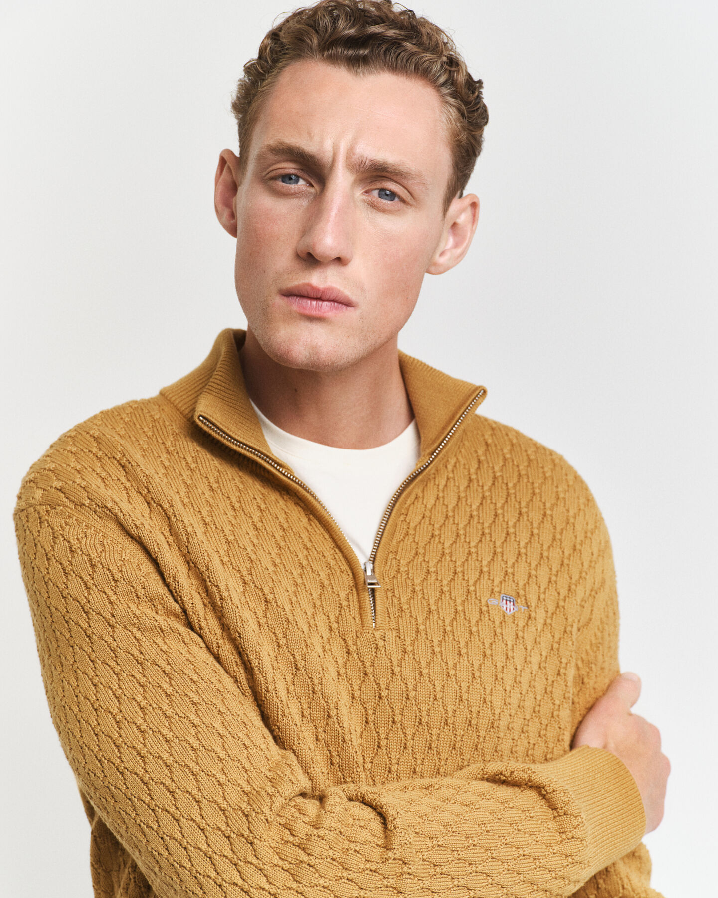 Maglia in cotone testurizzato con zip corta