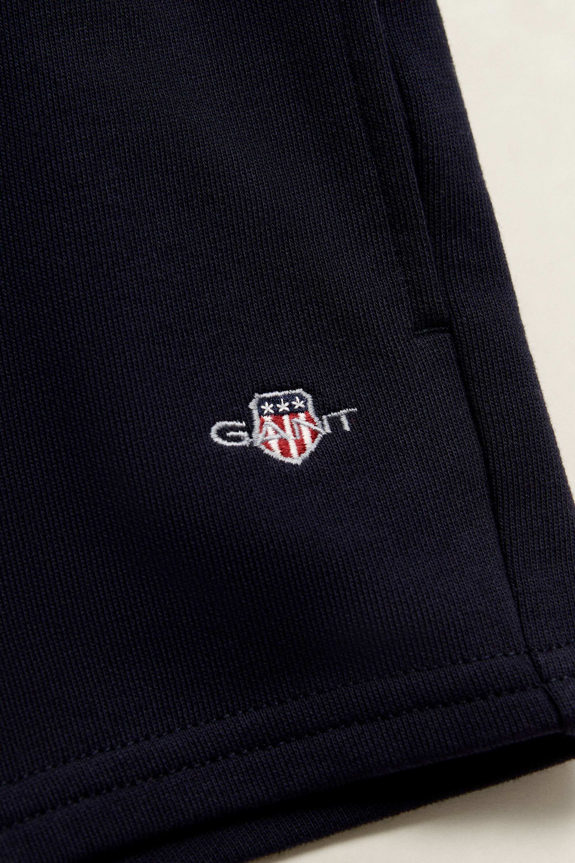 Set di pantaloncini della tuta e T-shirt Archive Shield Boys