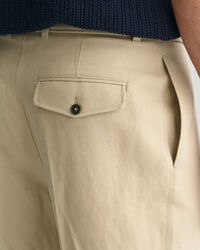 Pantaloni da abito con vestibilità ampia