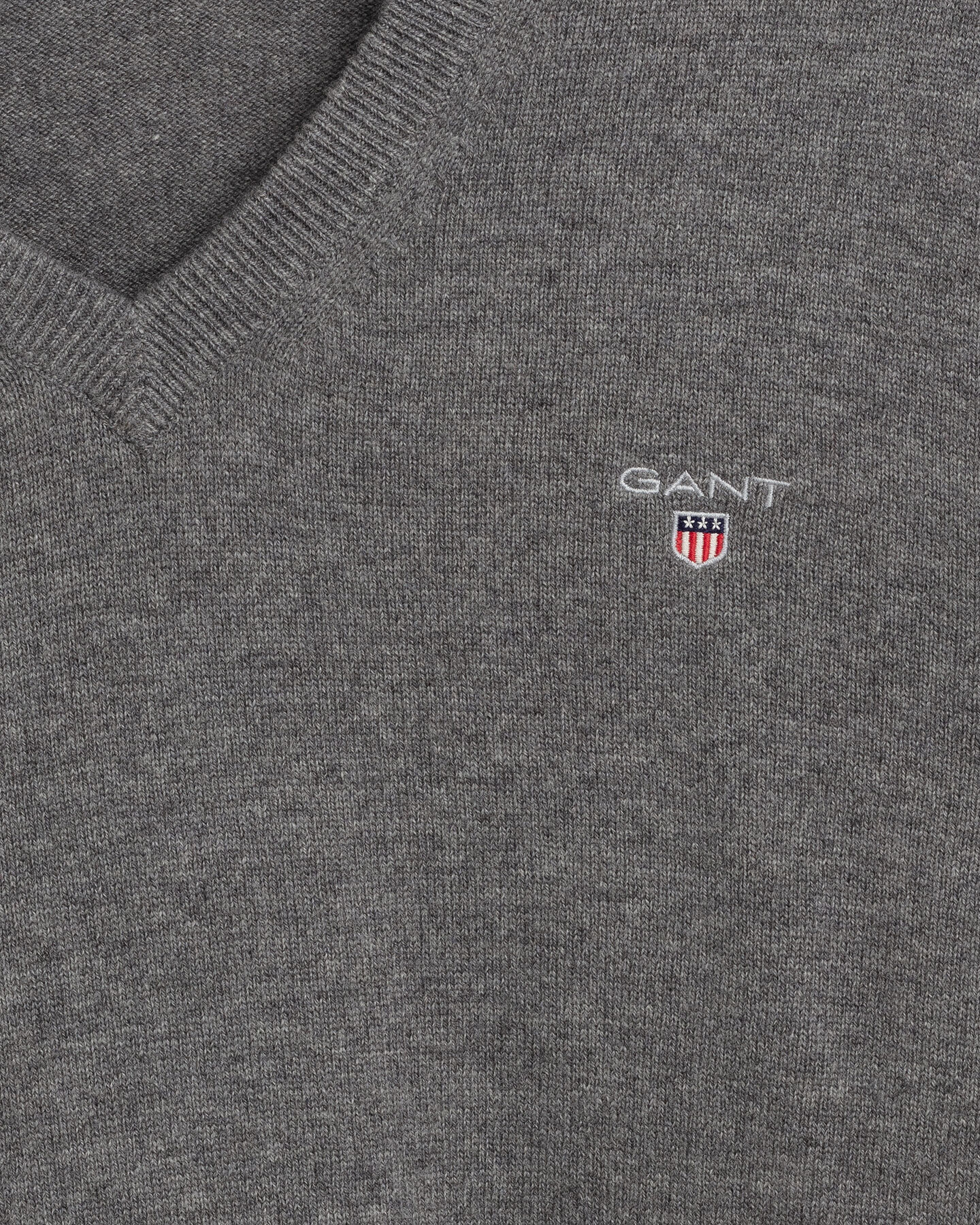 Maglia con scollo a V in lana d'agnello extrafine