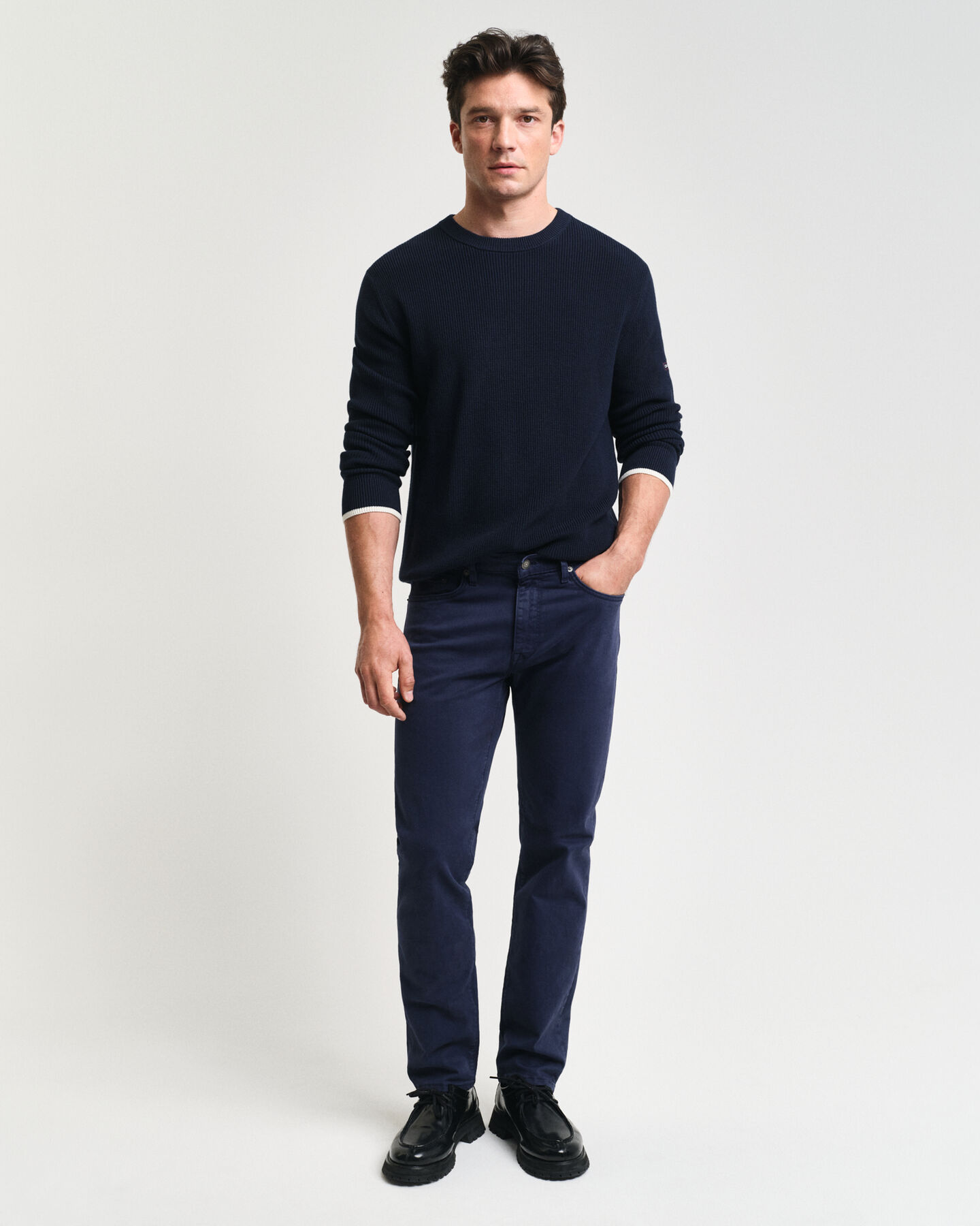 Maglia girocollo in cotone a coste