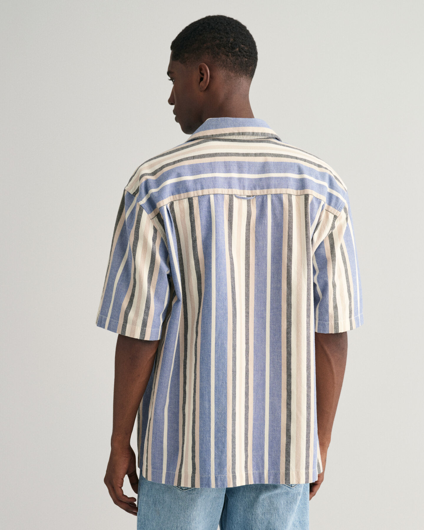 Camicia a maniche corte a righe larghe relaxed fit