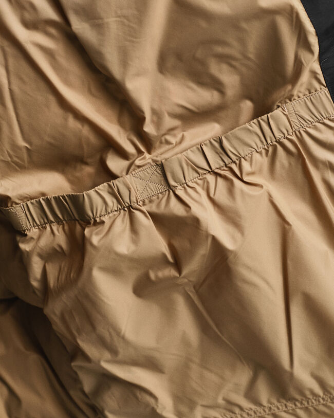 Piumino pesante lunghezza media