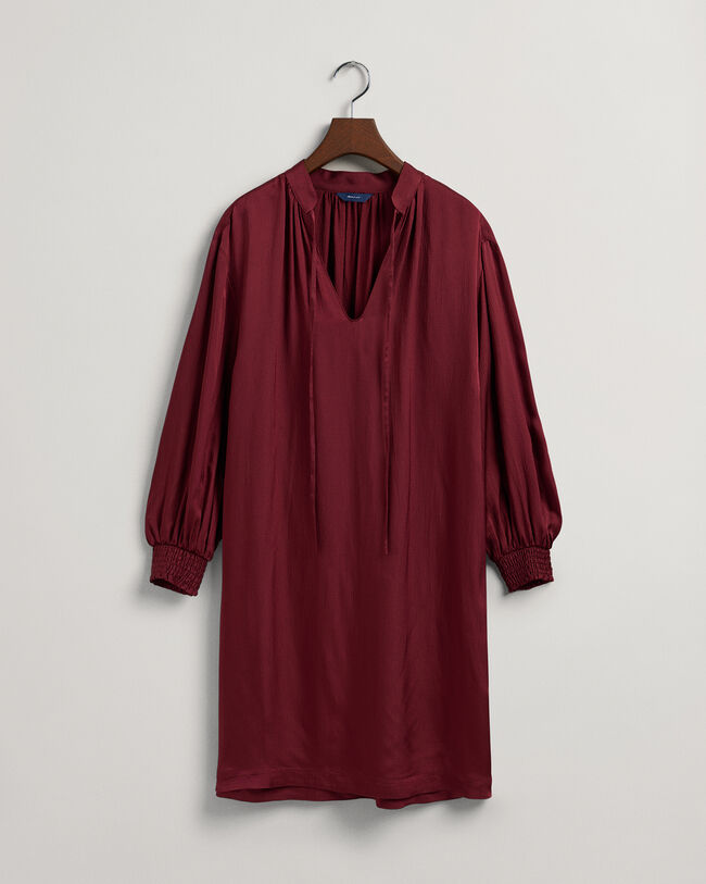 Abito con colletto alla coreana