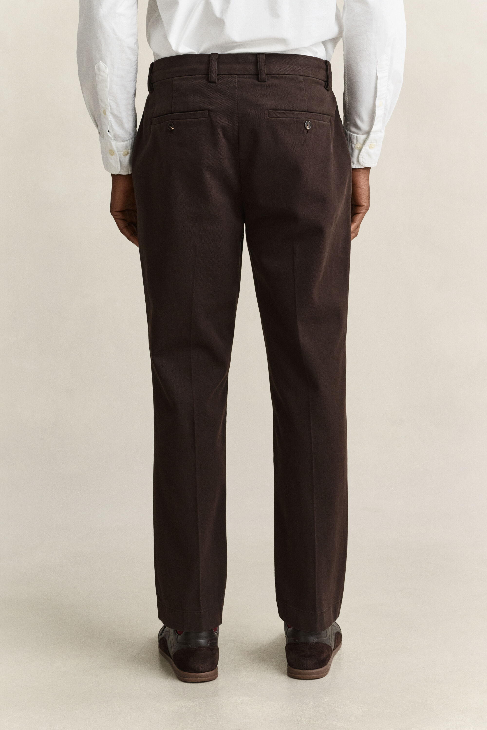 Pantaloni chino stretti in fondo