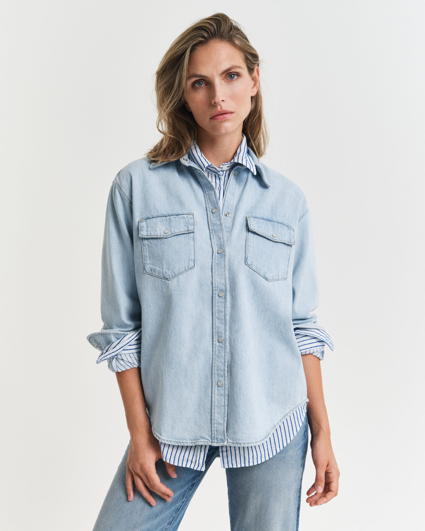 Camicia di jeans con taschino relaxed fit