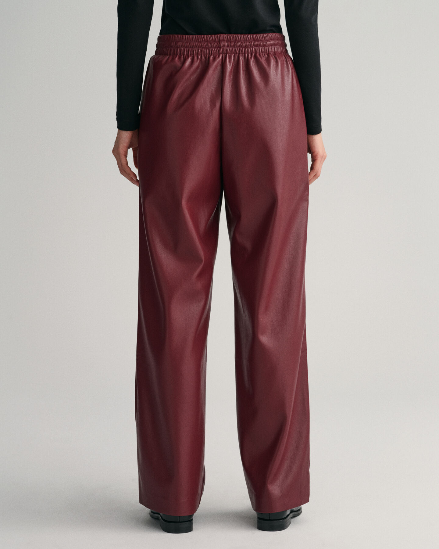 Pantaloni pull-on in finta pelle relaxed fit
