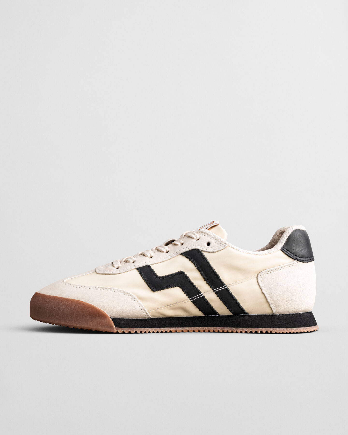 Sneakers Beylana in camoscio