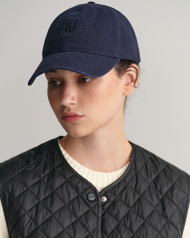 Cappellino Archive Shield tono su tono