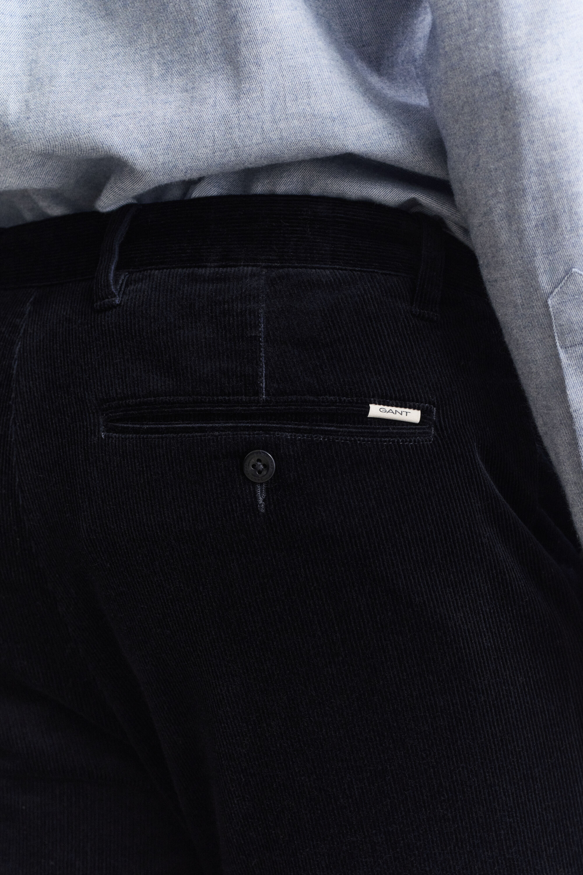 Pantaloni chino in velluto a coste slim