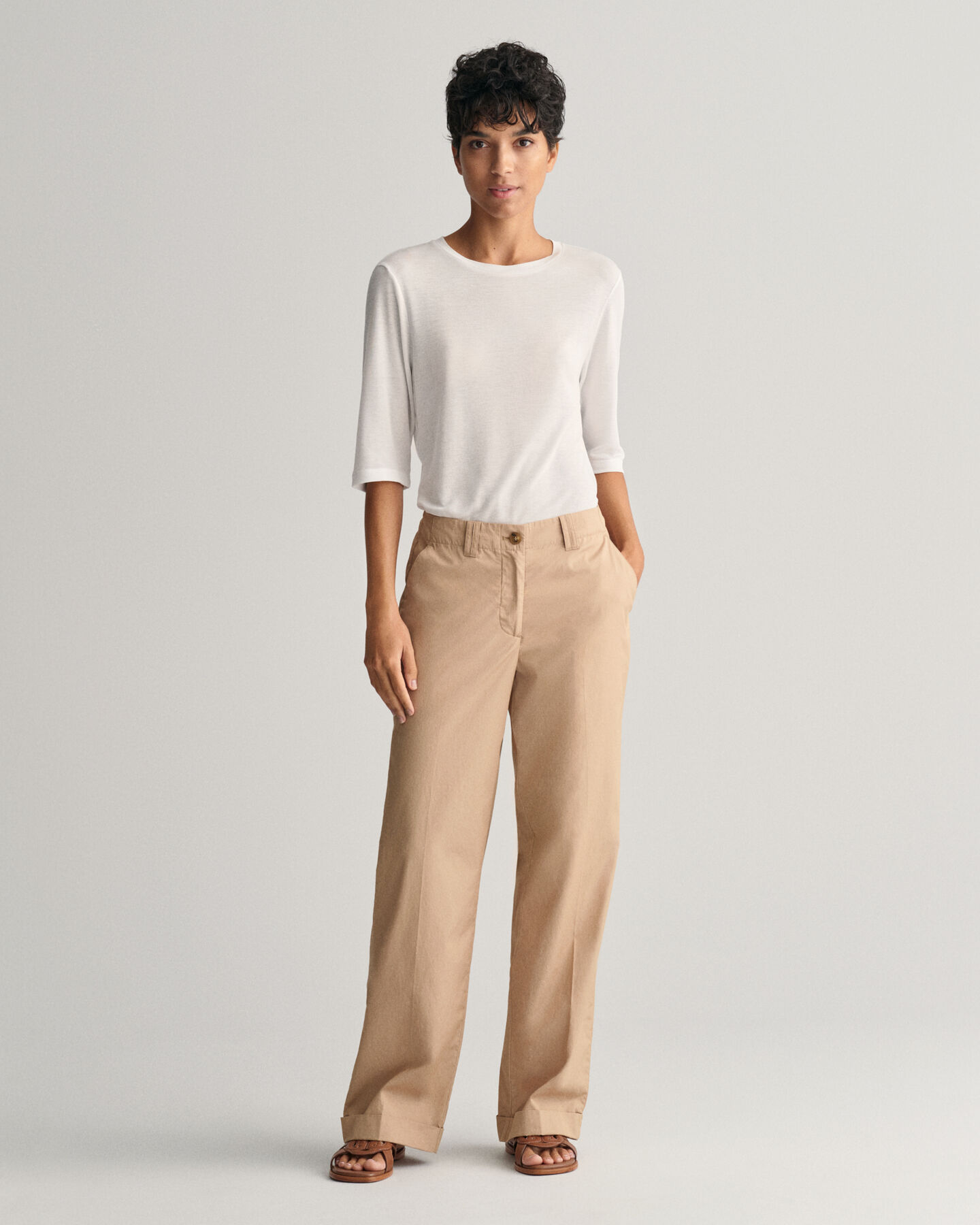 Pantaloni chino leggeri relaxed fit