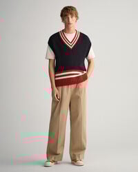 Pantaloni chino voluminosi con pinces