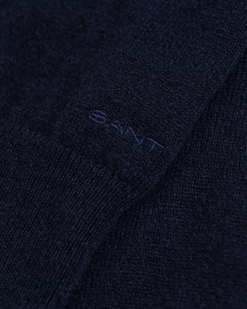 Abito in pregiata e finissima lana d’agnello lavorata a maglia