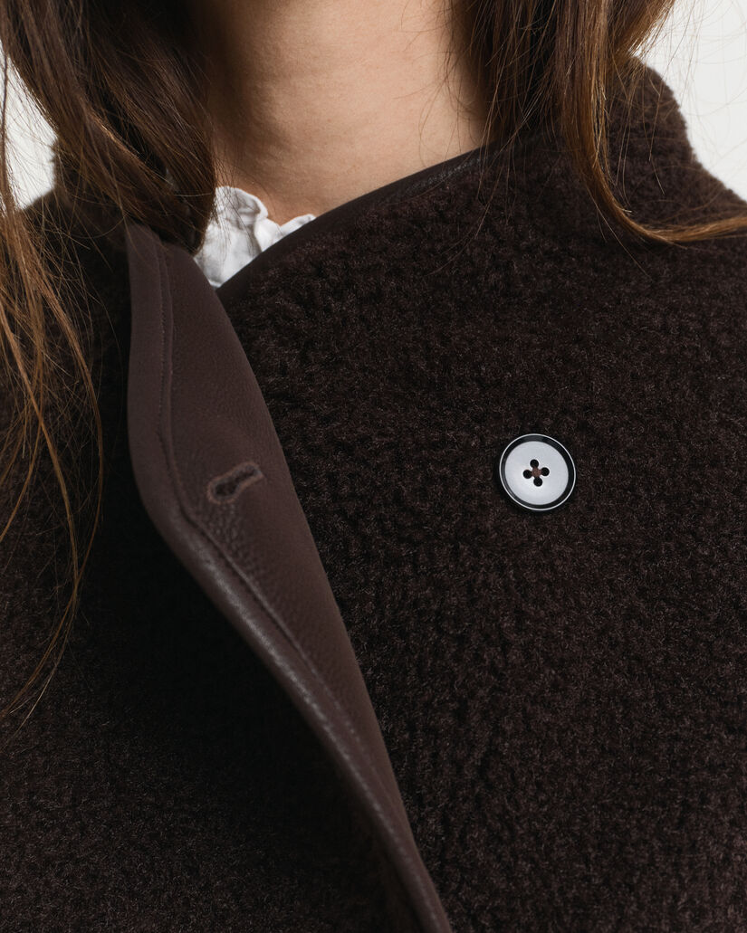 Giacca in shearling sintetico