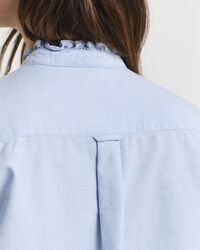 Blusa Oxford classica con volant