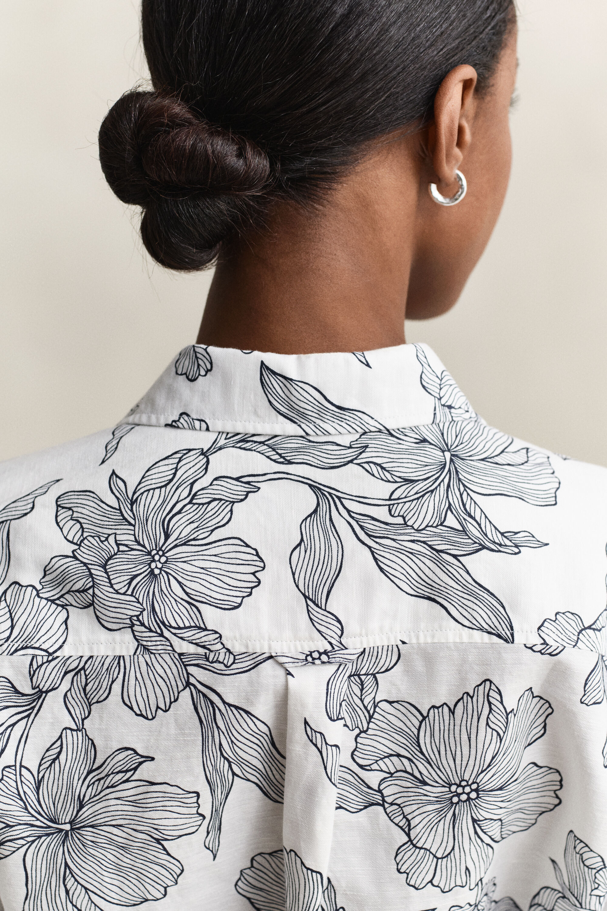 Abito chemisier in lino con stampa floreale