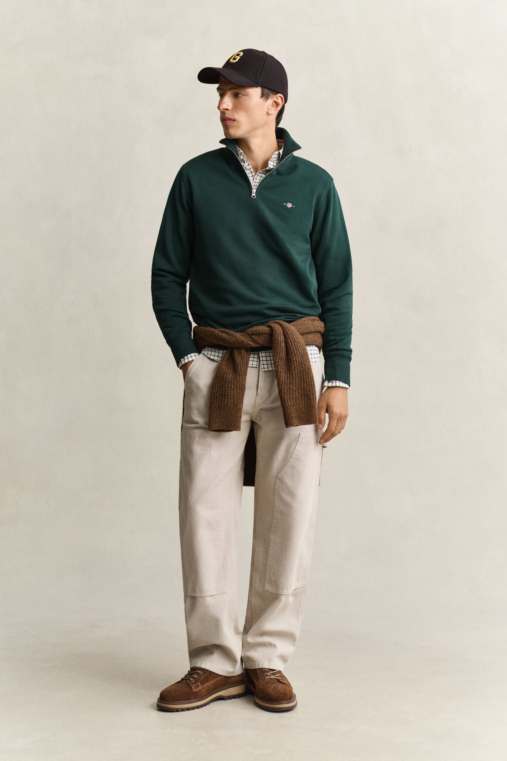 Felpa Shield con zip corta