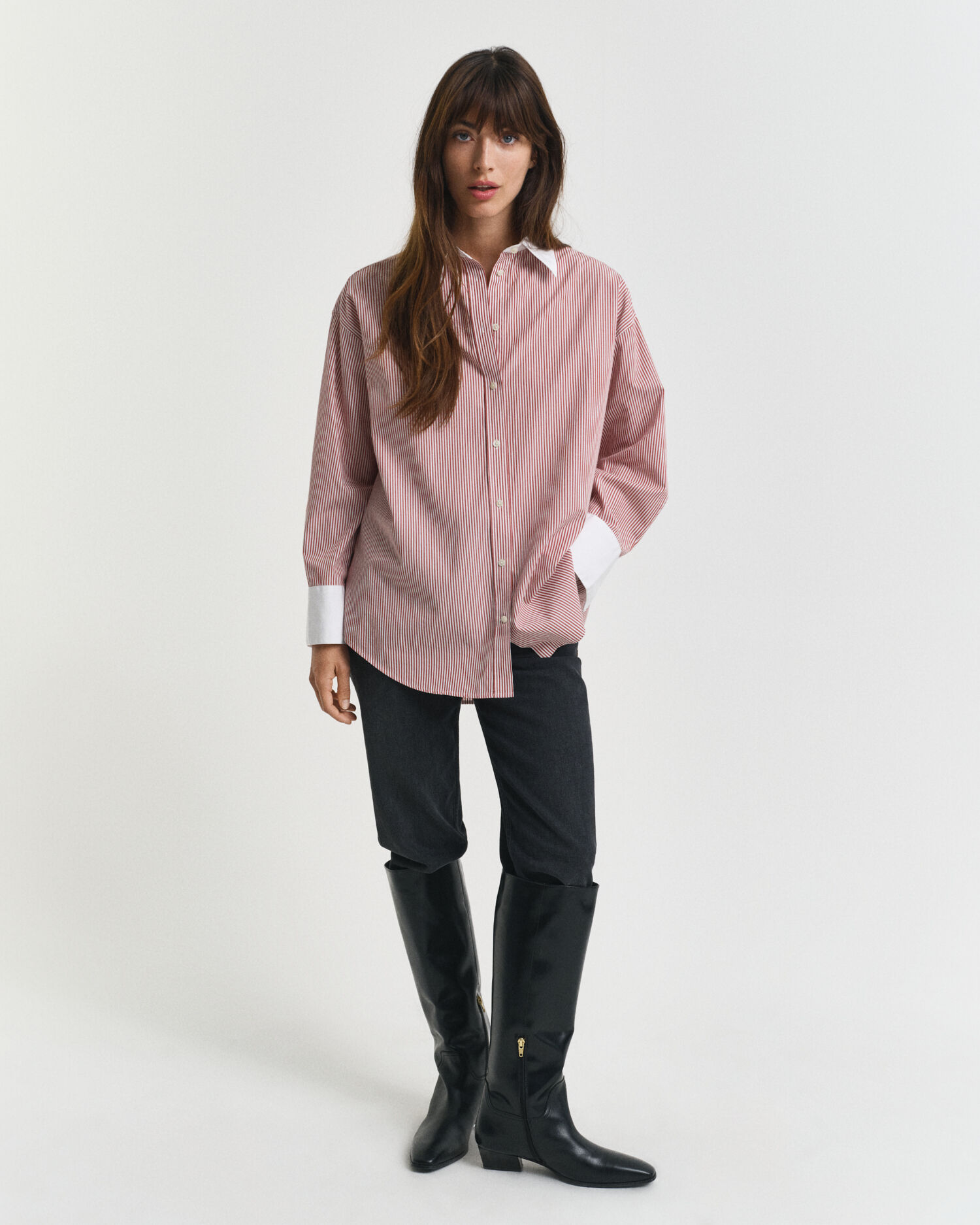 Camicia a righe con colletto a contrasto oversize