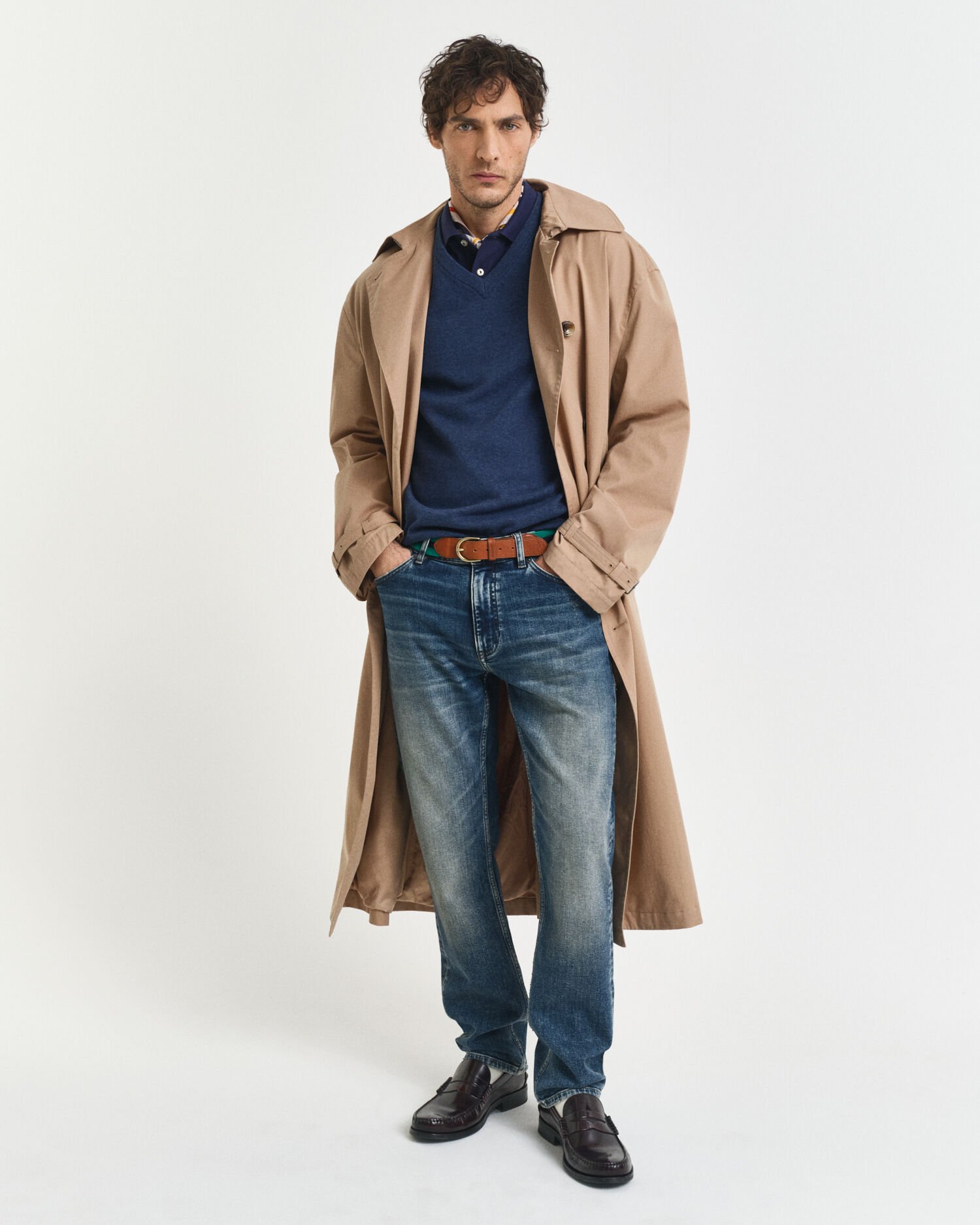 Maglia in cotone con scollo a V classico