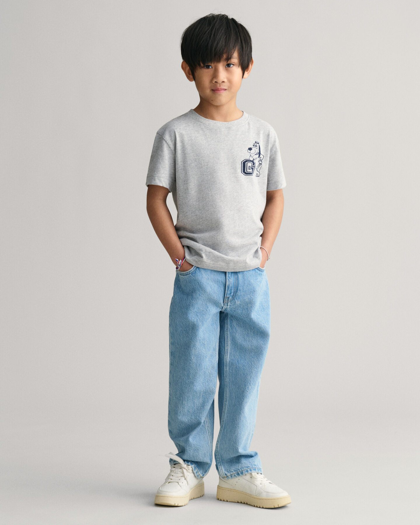 T-shirt con stampa G e cane Kids