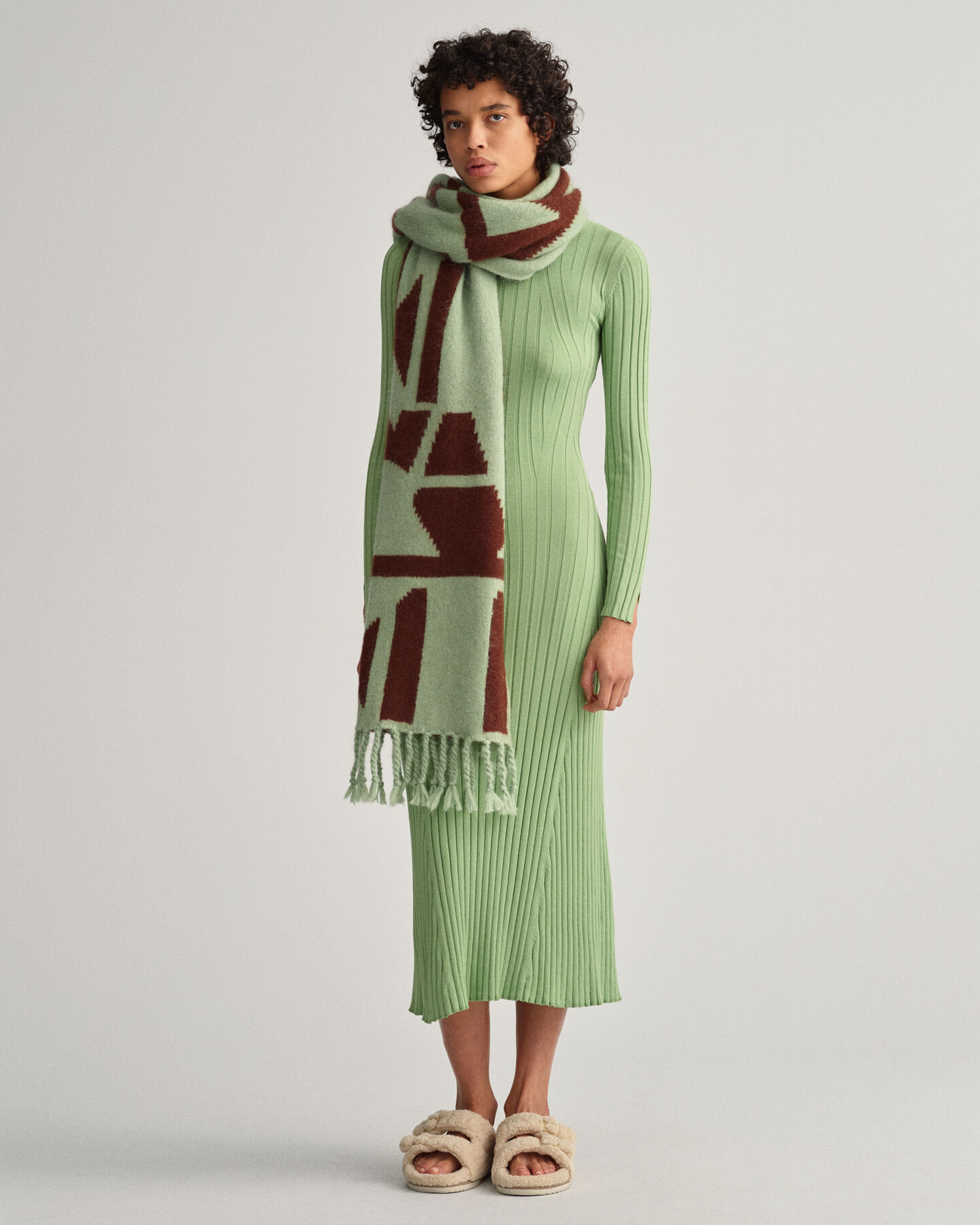 Abito girocollo a coste