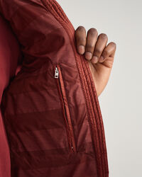 Piumino smanicato leggero