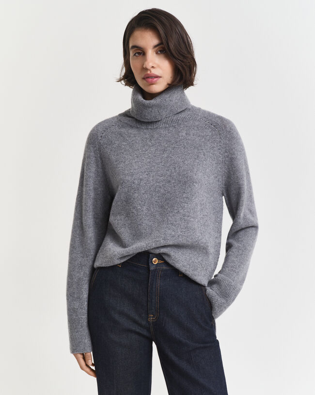 Maglia a collo alto in morbido lana misto cashmere