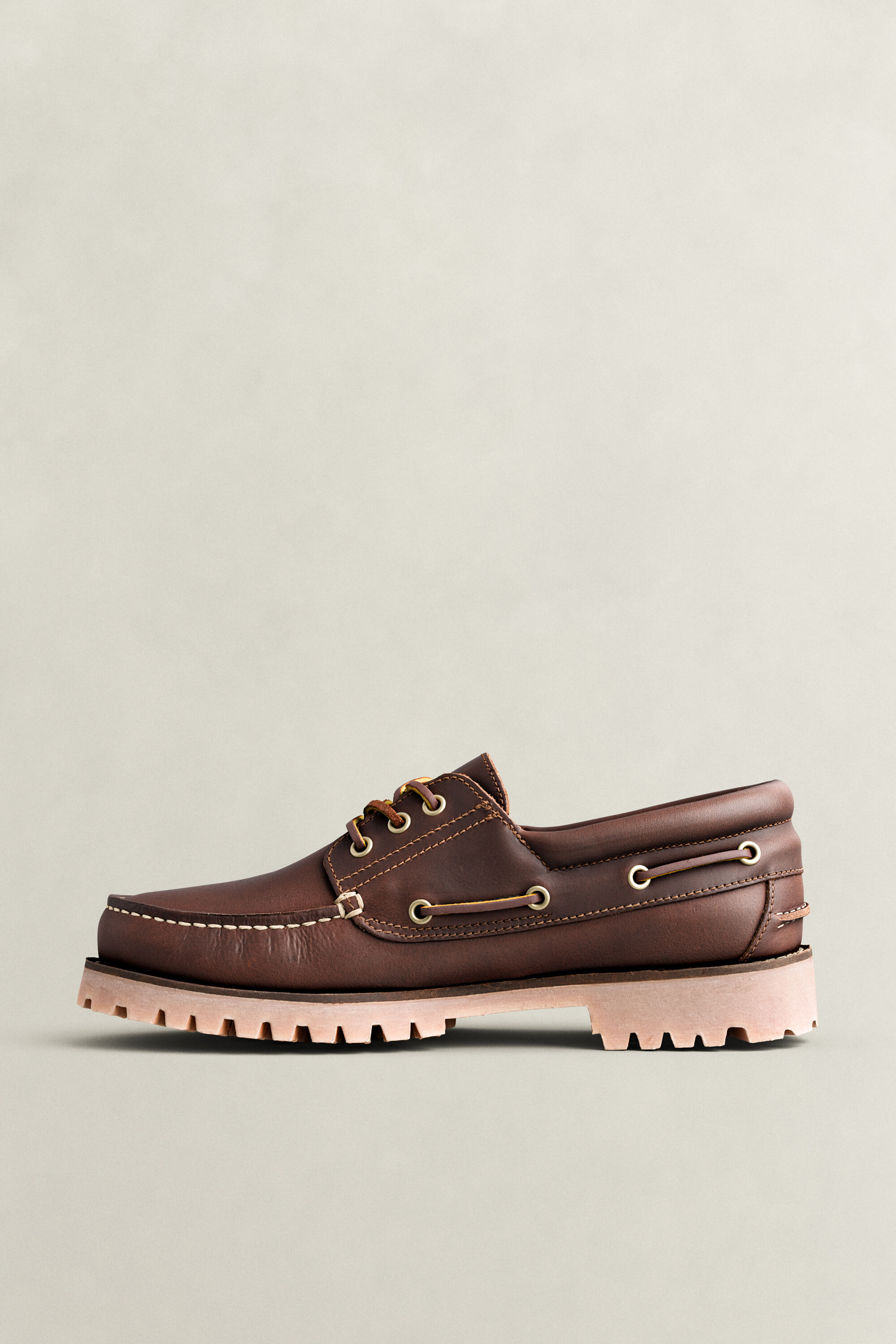 Mocassini stile nautico Tratton in pelle