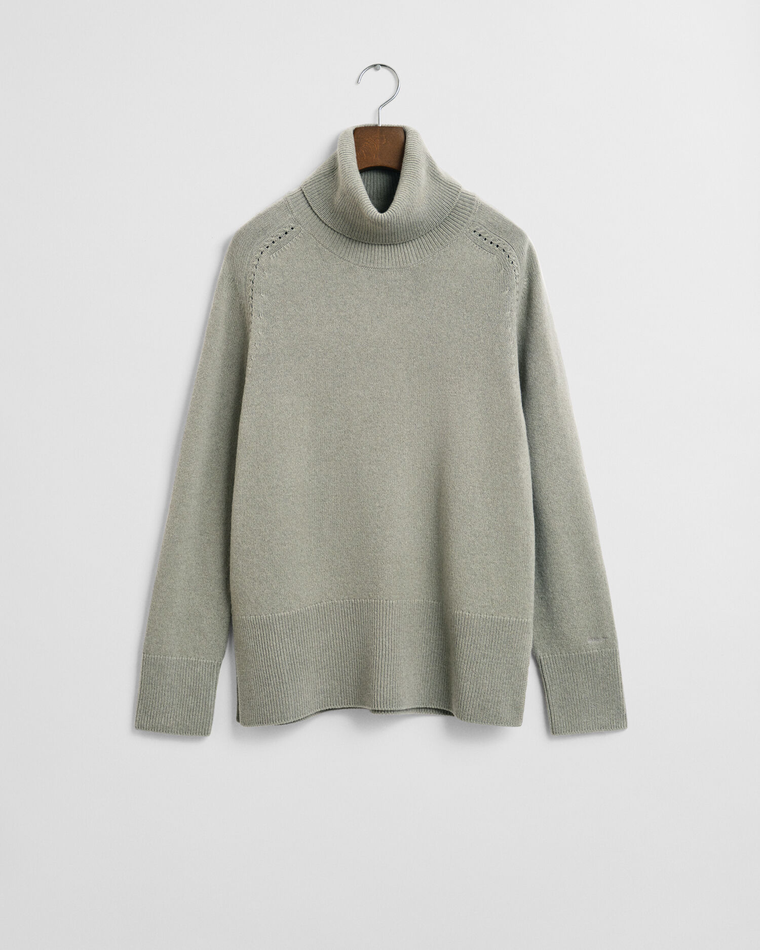 Maglia a collo alto in morbido lana misto cashmere