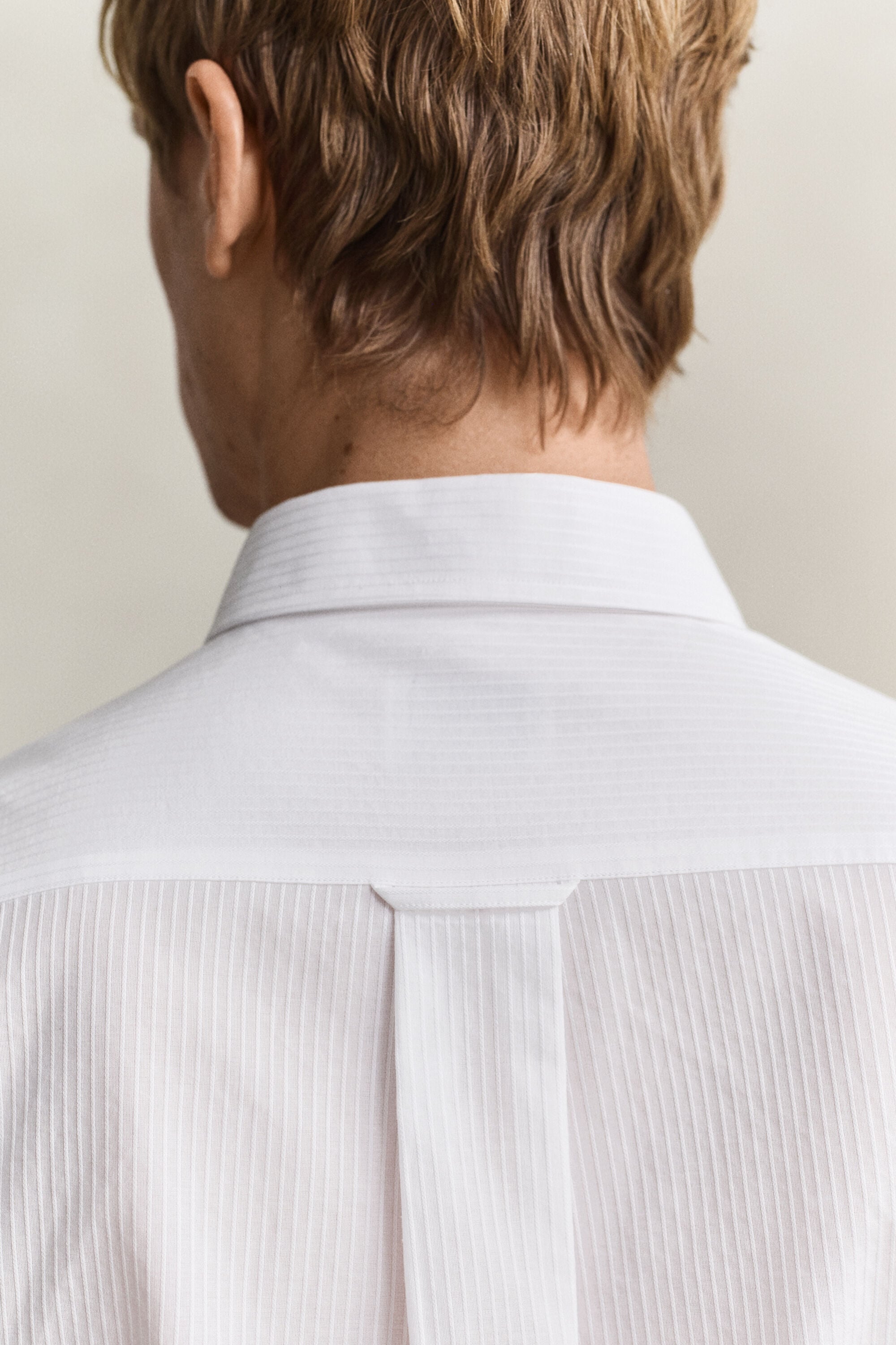 Camicia a righe in tessuto a spina di pesce regular fit