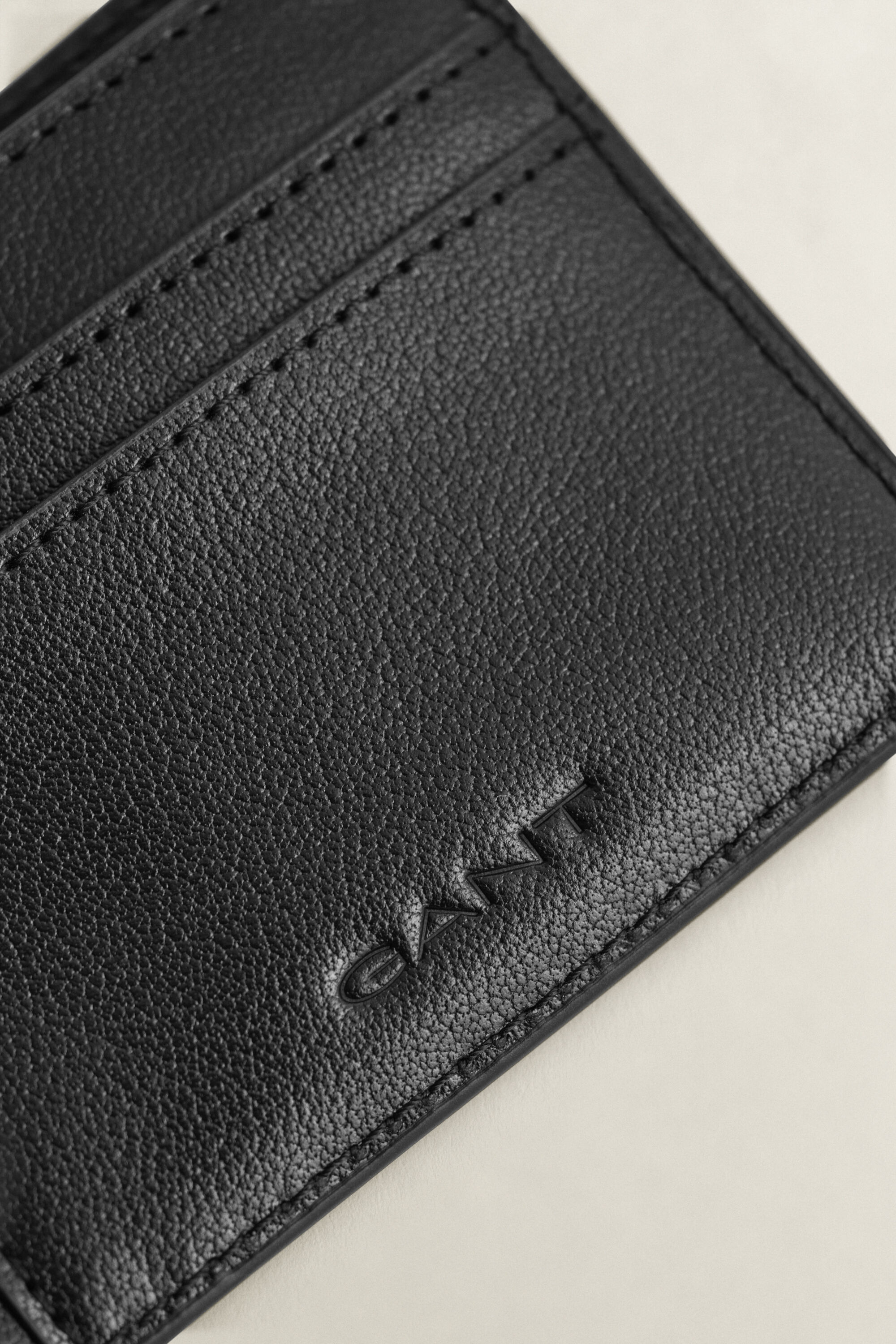 Portafoglio pieghevole in pelle