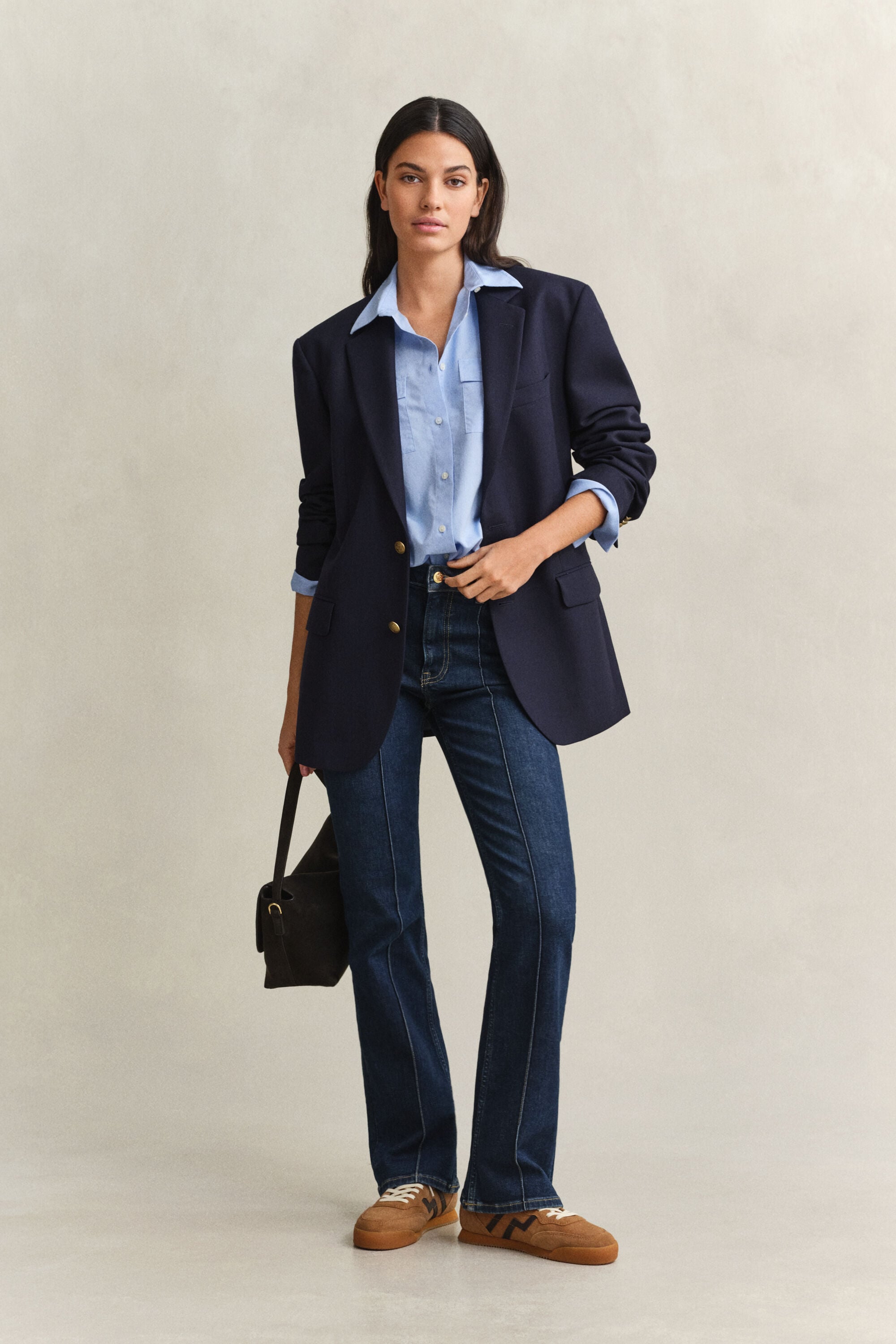 Jeans svasati con pinces slim