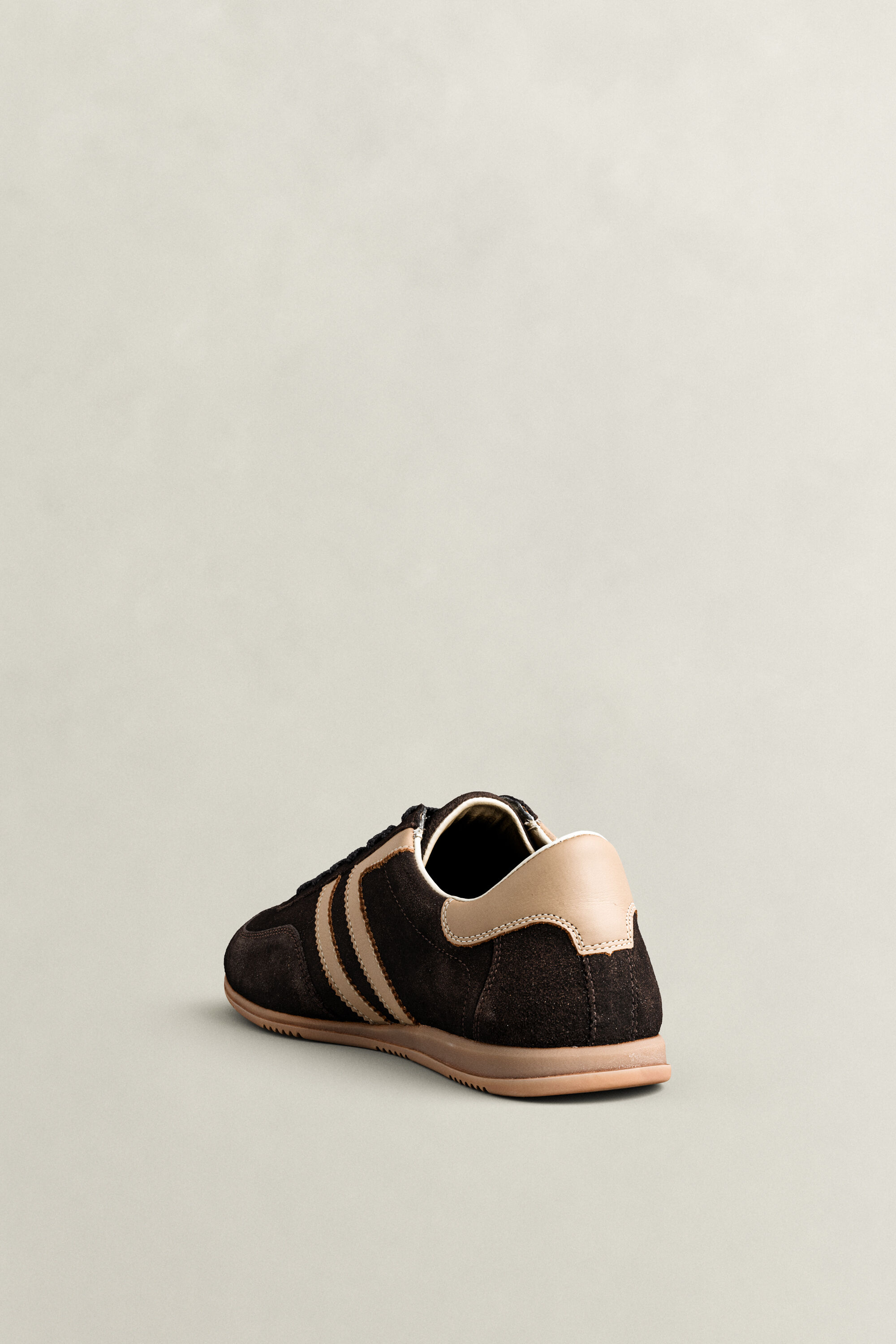 Sneakers Spearclub in camoscio