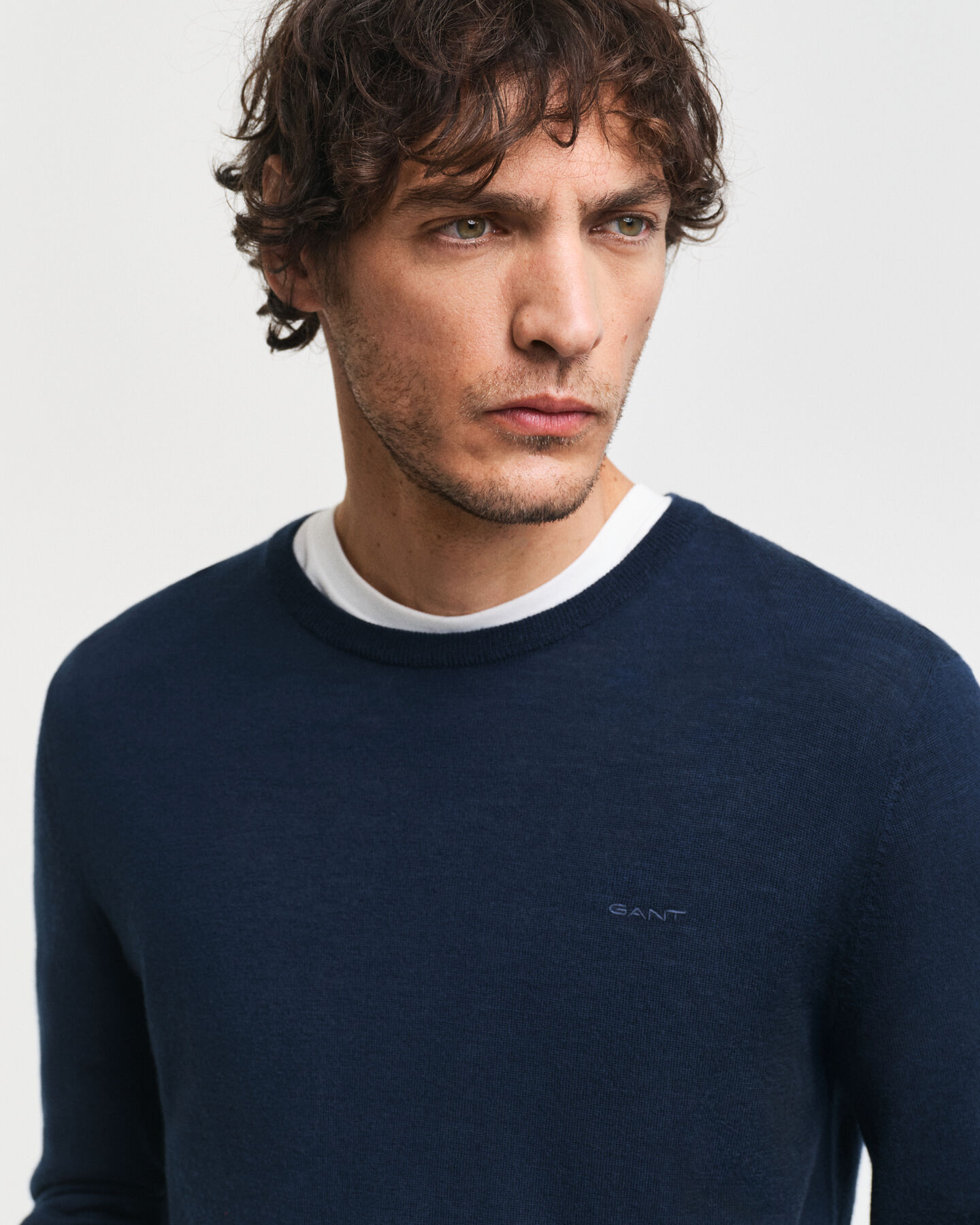 Maglia girocollo in finissima lana merino