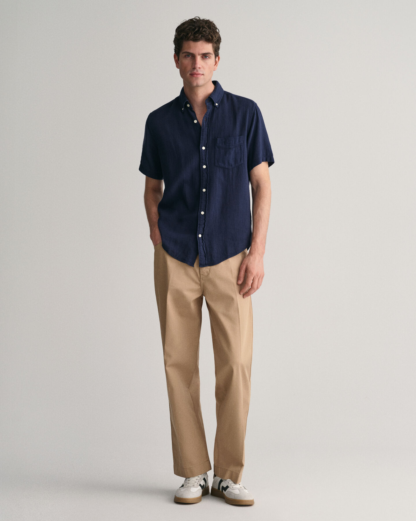 Camicia a maniche corte in misto cotone-lino testurizzato regular fit