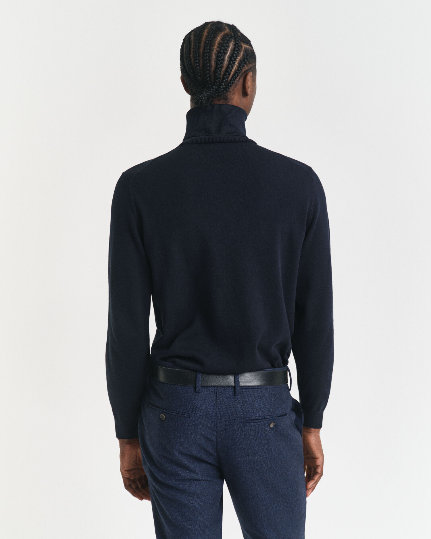 Maglia in cotone con collo alto classico