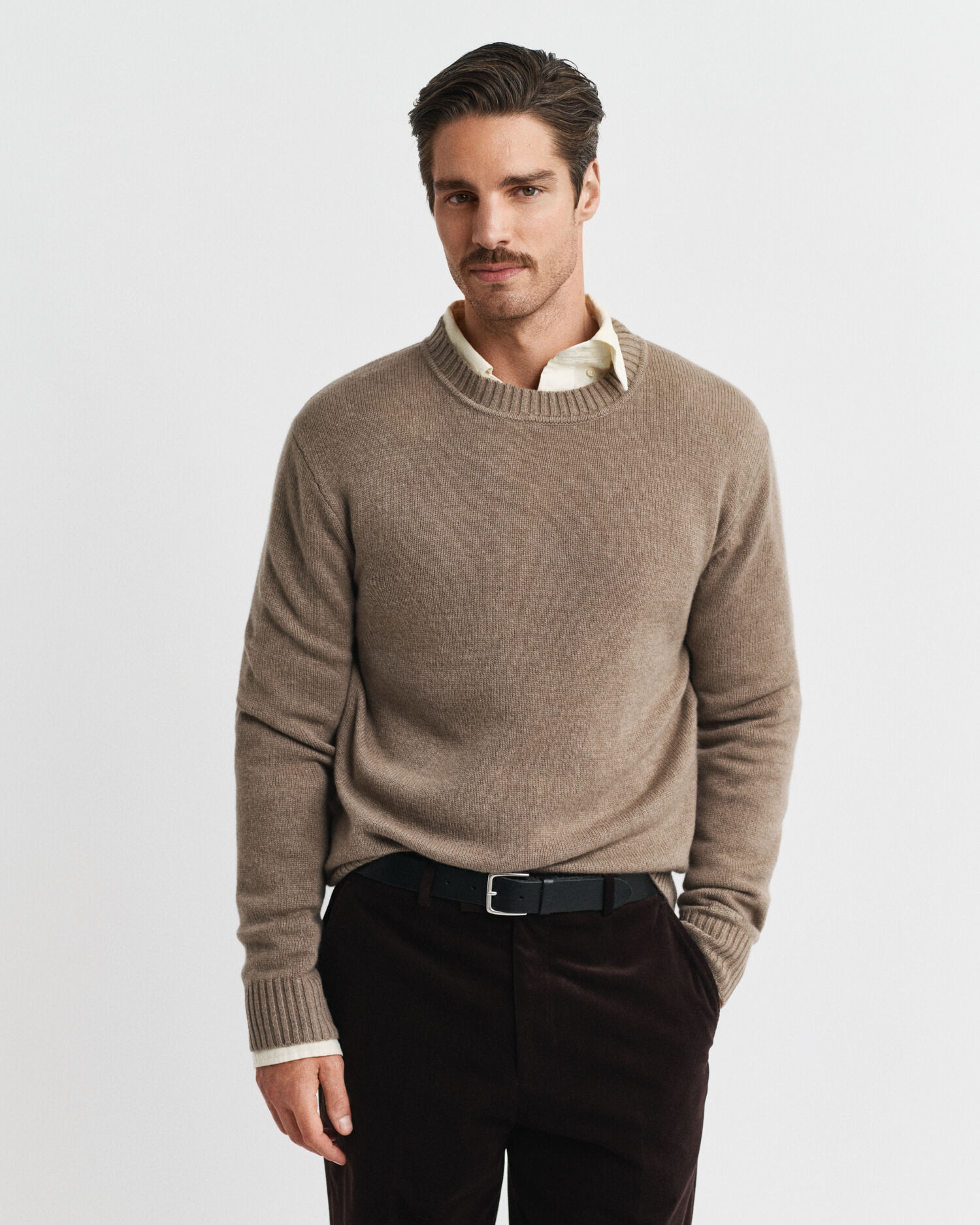 Maglia girocollo in morbido misto cashmere