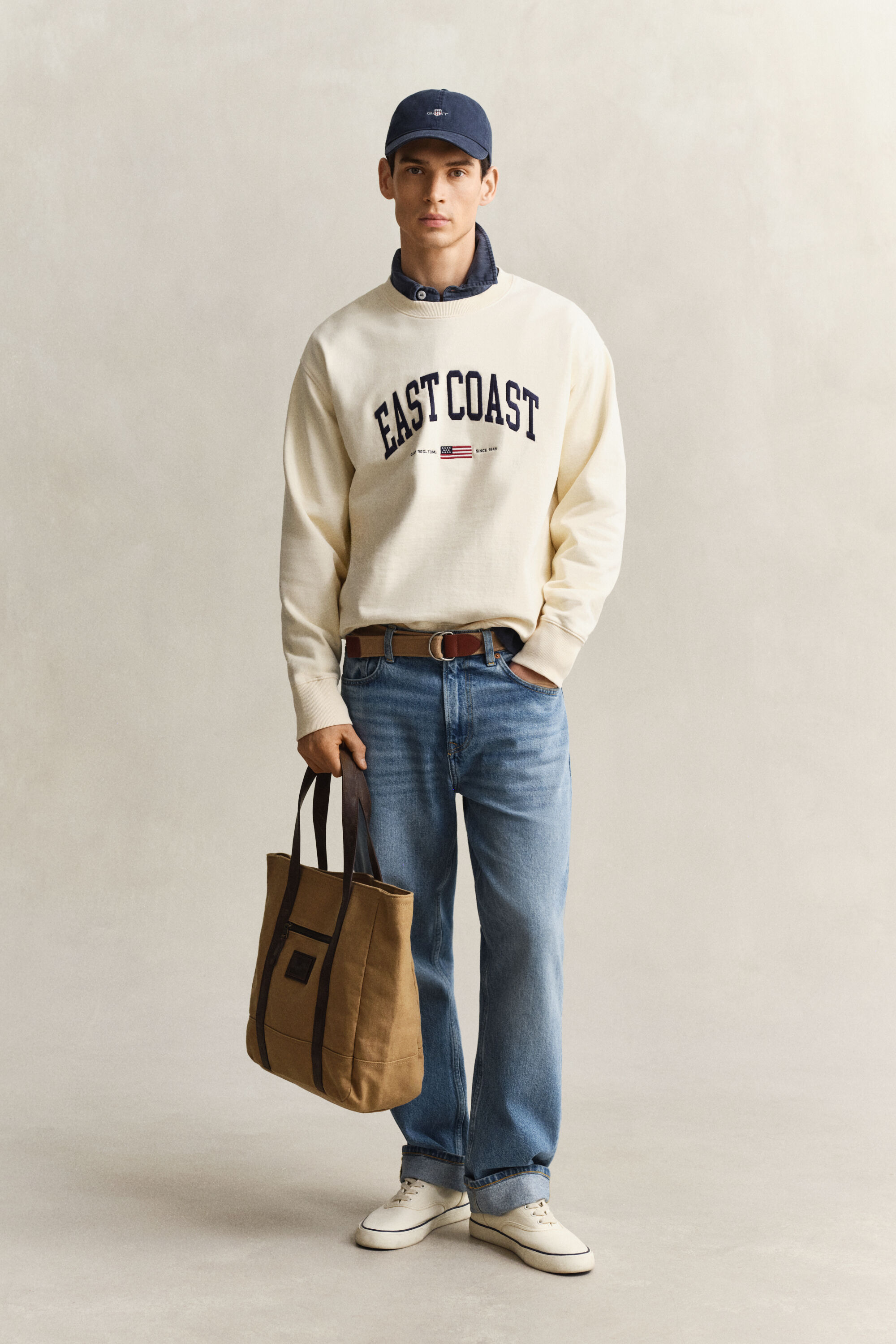 Felpa con grafica Spray