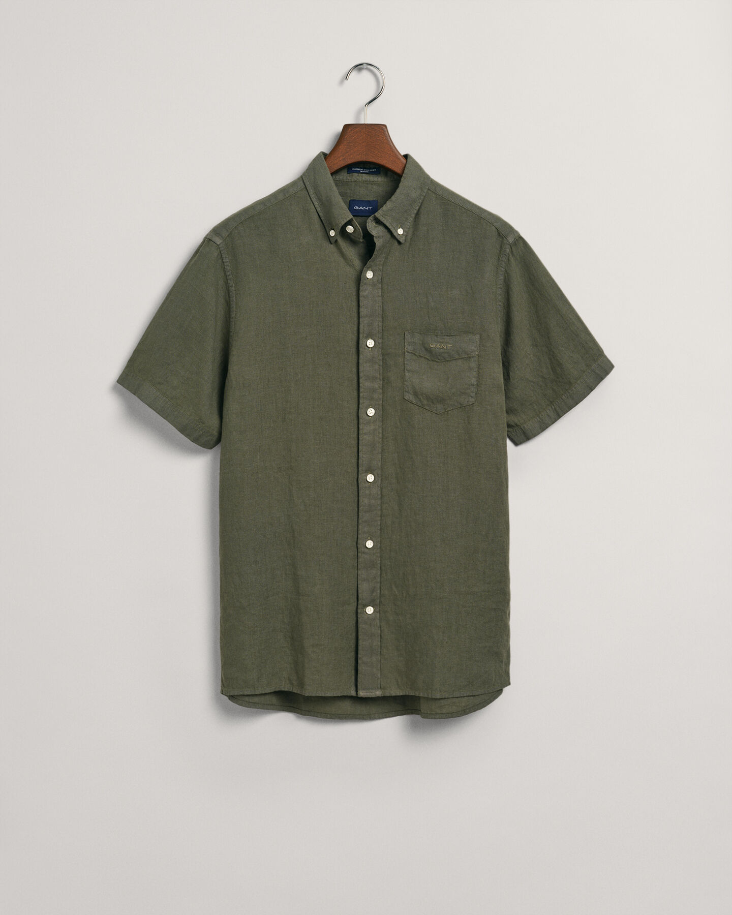 Camicia di lino tinto in capo maniche corte regular fit