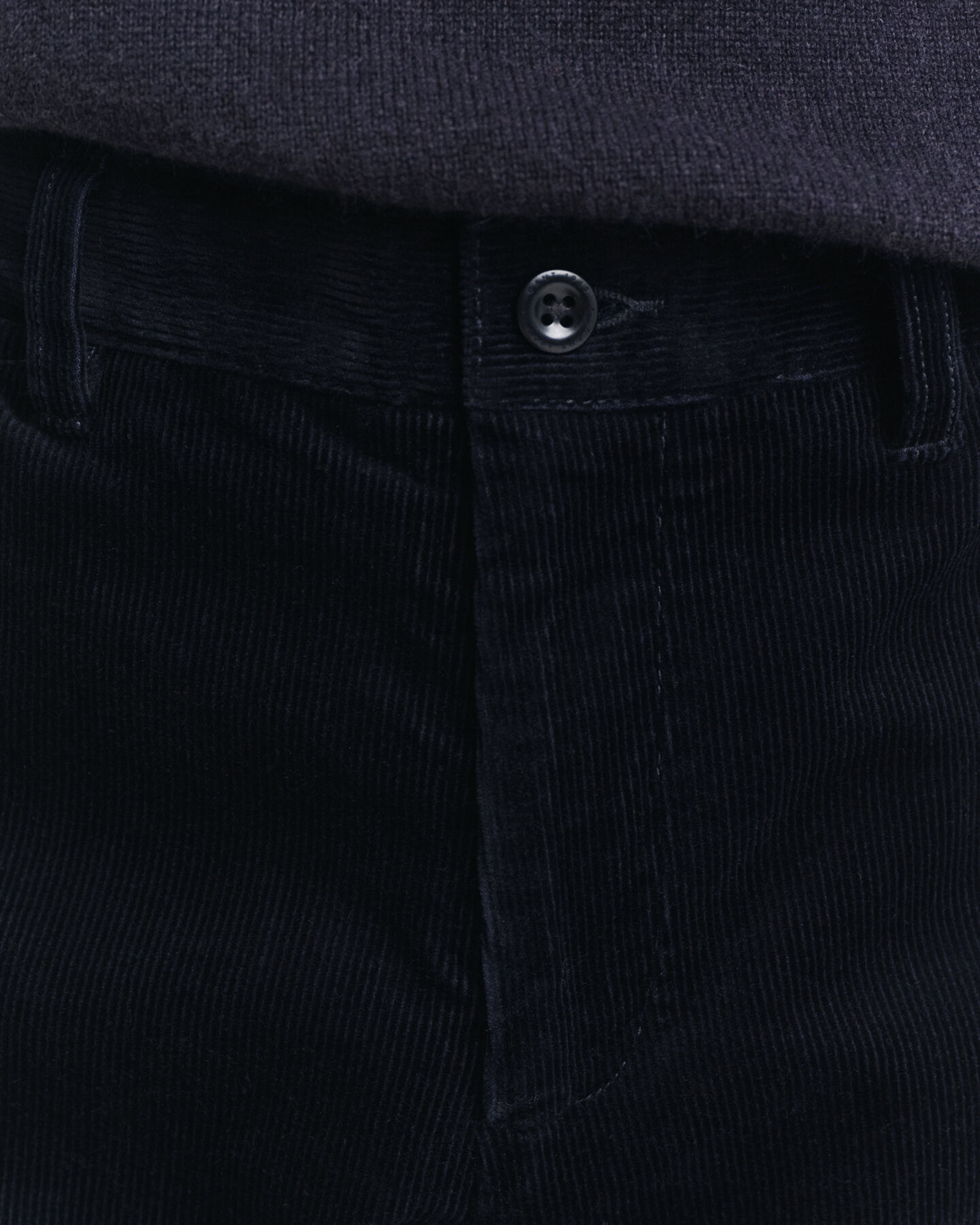 Pantaloni chino in velluto a coste slim fit