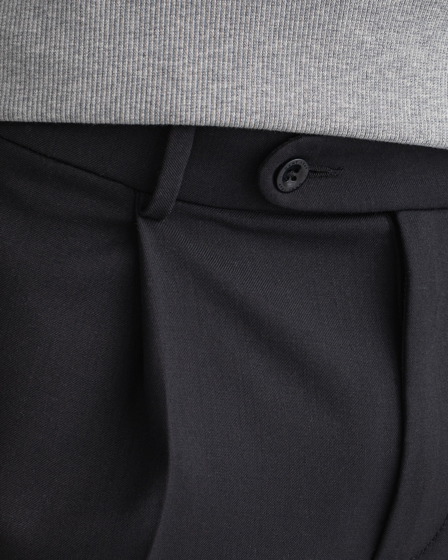 Pantaloni Fluid con pinces