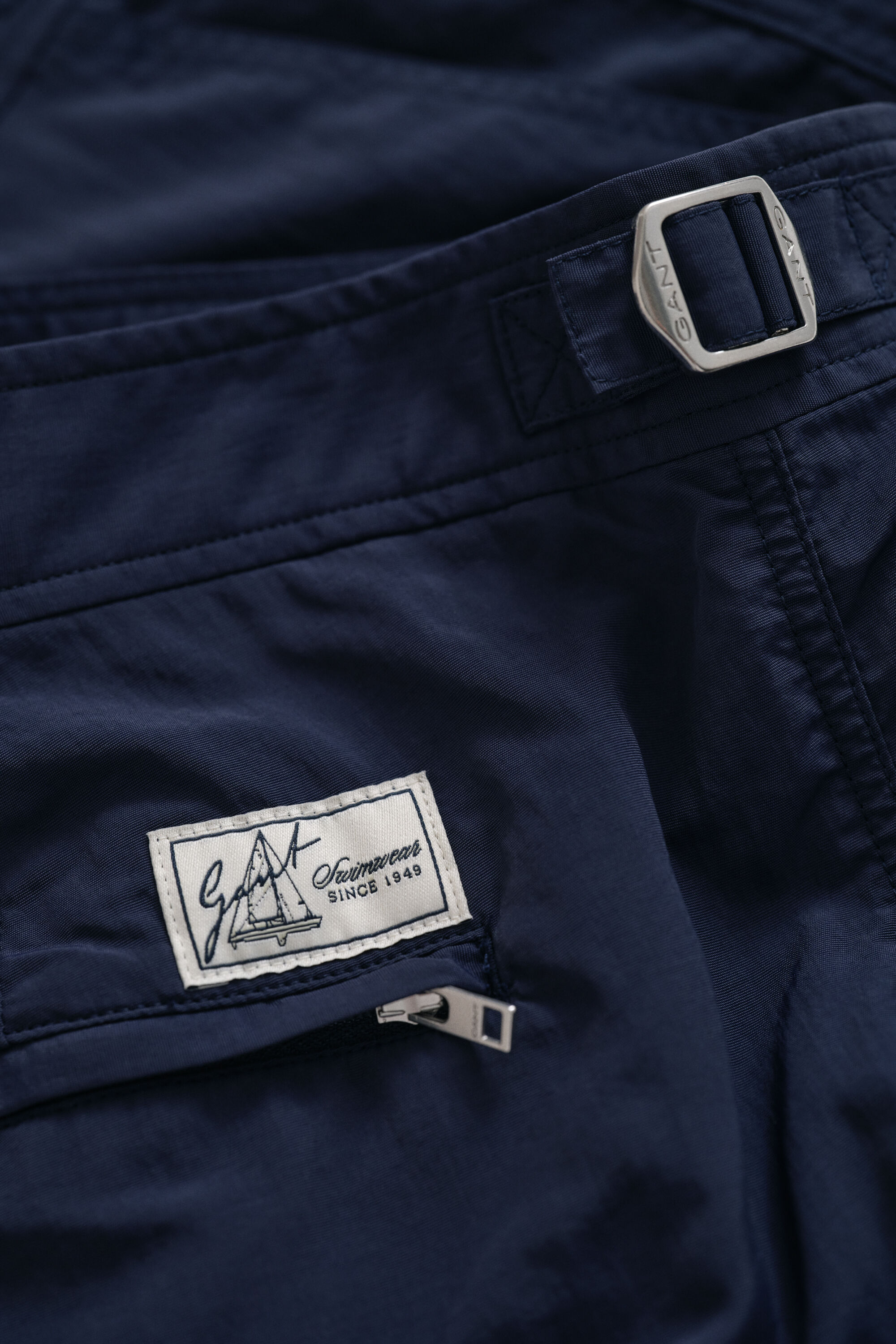 Pantaloncini da bagno aderenti