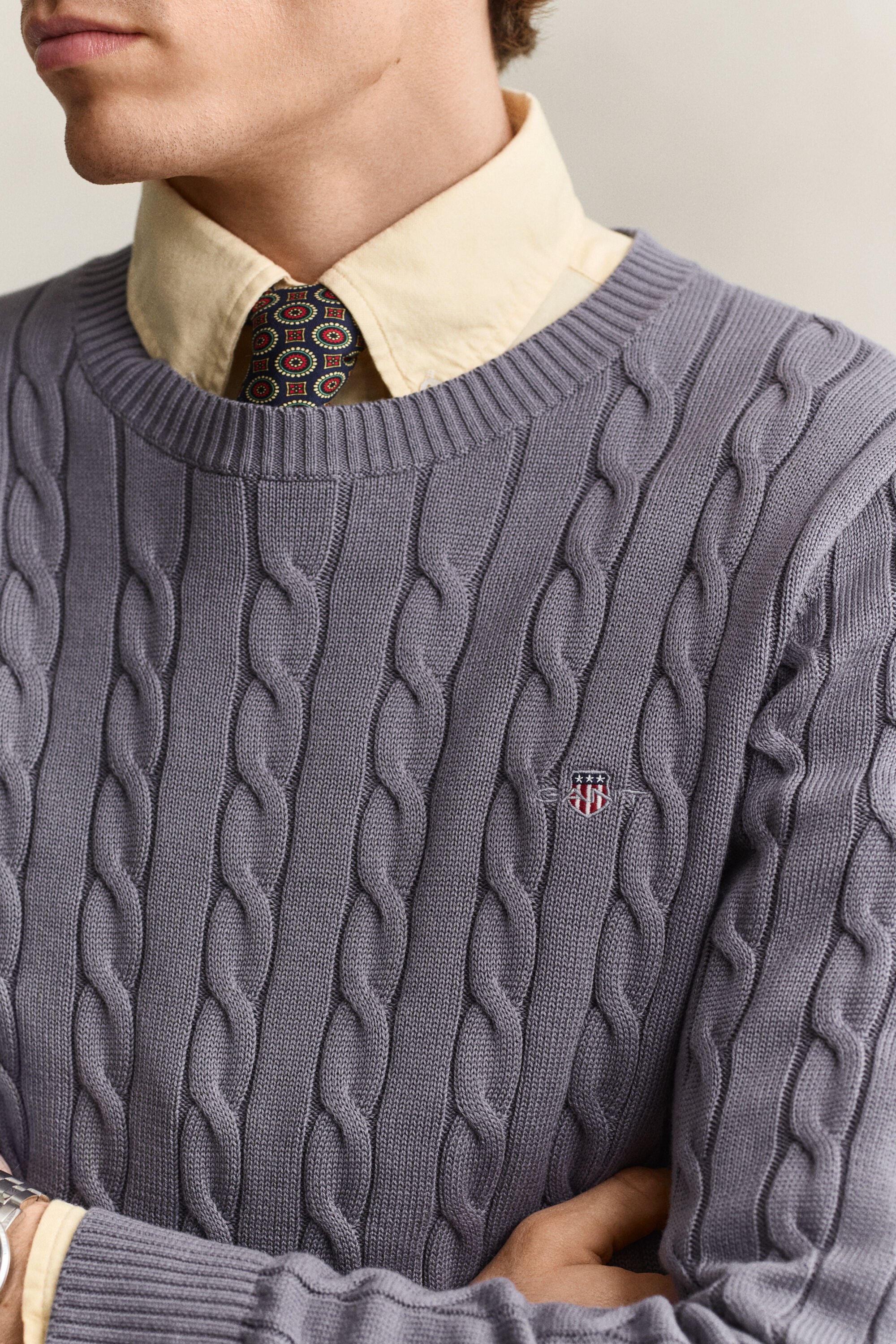 Maglia girocollo in cotone a trecce