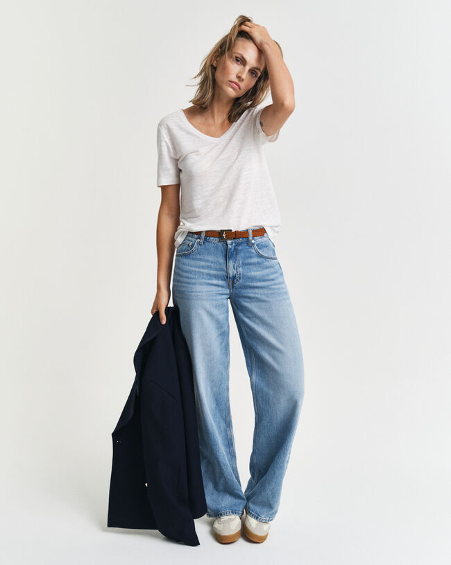 T-shirt in lino con scollo a V