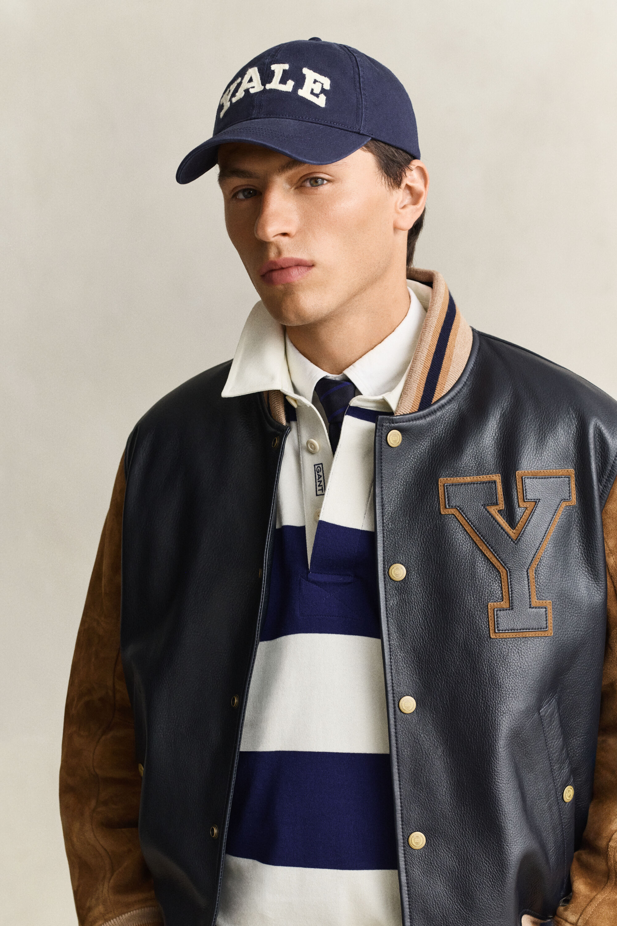Cappellino Gant x Yale in twill di cotone délavé