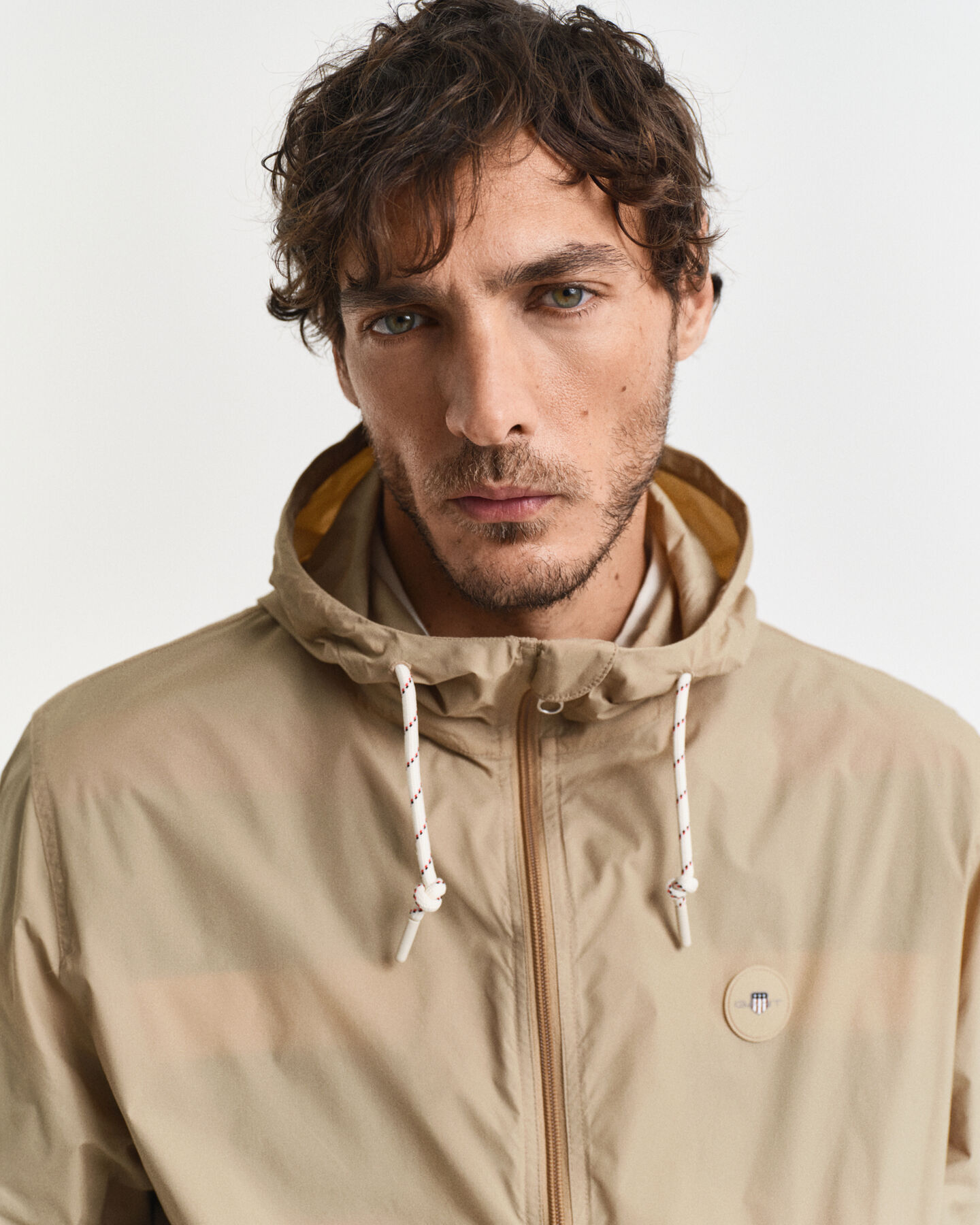 Windbreaker ripiegabile leggero